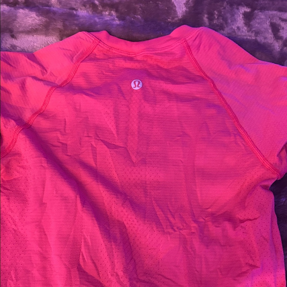 lululemon athletica Pink Short Sleeve Tee
